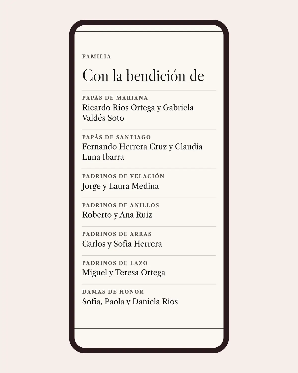 Sección de familia de una invitación de boda de Llégale en un celular, con los papás, los padrinos y las damas de honor