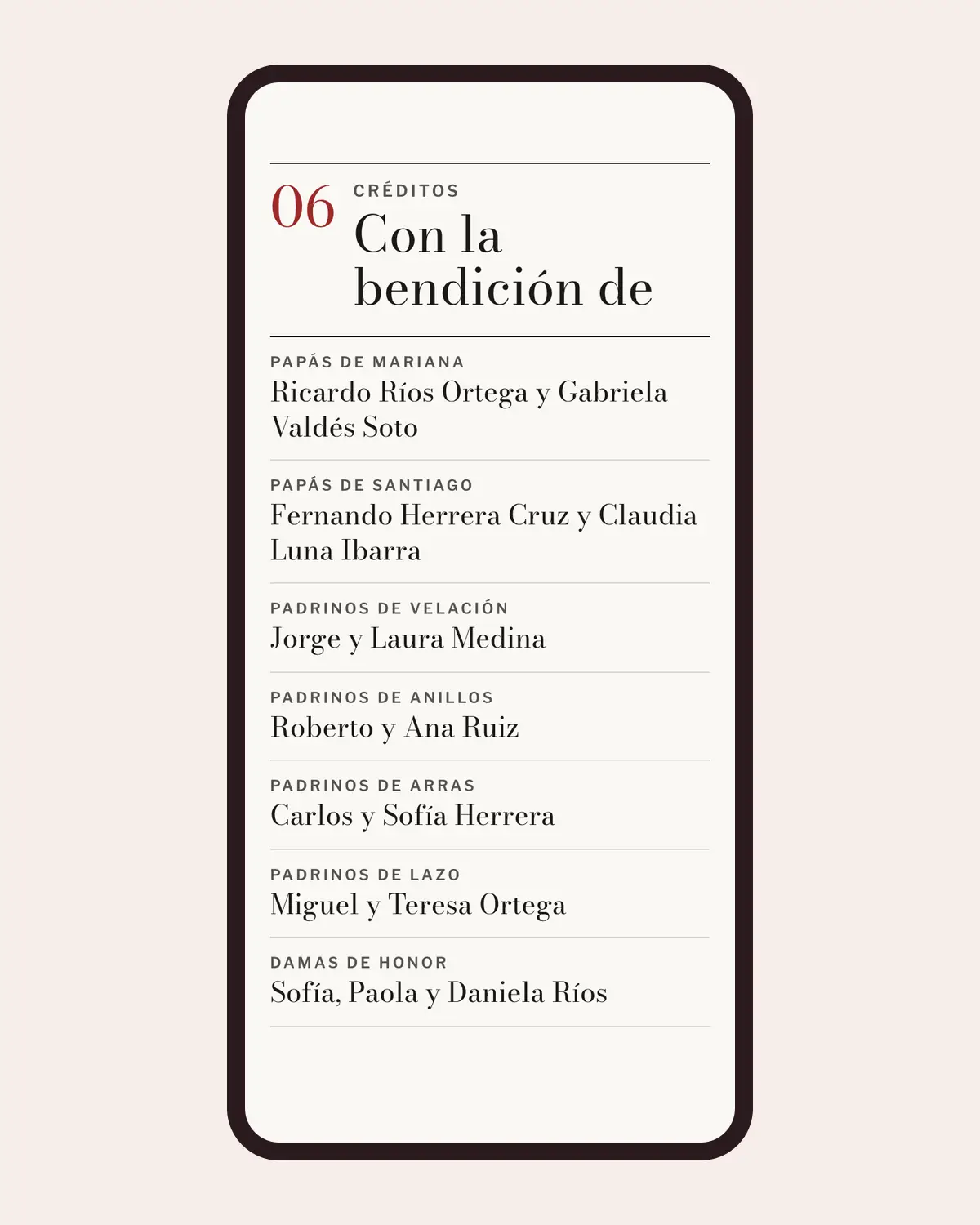La sección de familia de una invitación de boda en el celular: los papás de cada uno con el mismo peso y los padrinos debajo
